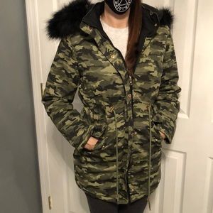 3/4 length camo winter coat small Brand New